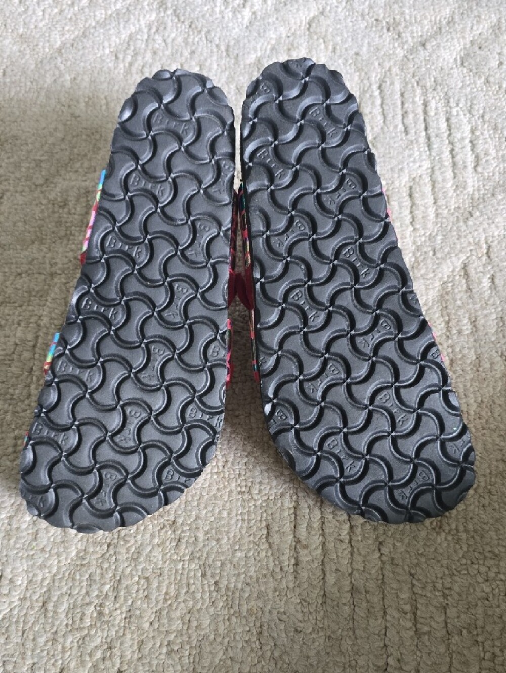 Birkenstock Womans Pink Multi Metallic Mosaic Strap Sandals - Picture 3 of 6